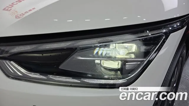Kia EV6 — Фото автомобиля 22
