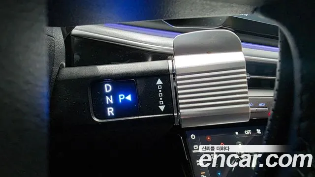 Hyundai Grandeur GN7 — Фото автомобиля 12