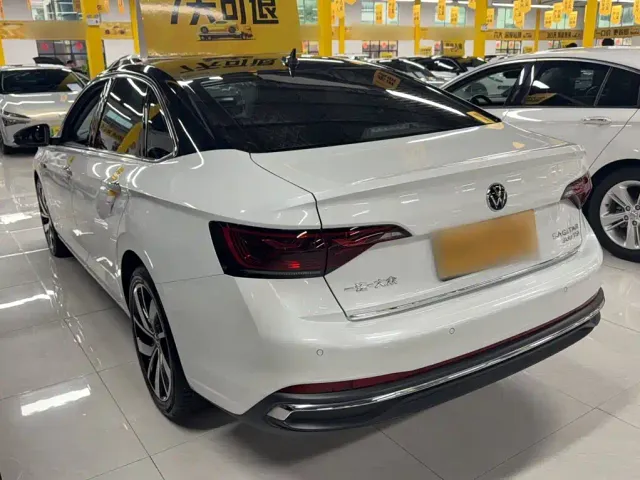 Volkswagen Sagitar — Фото автомобиля 13