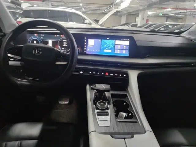 Changan CS75 Plus — Фото автомобиля 12