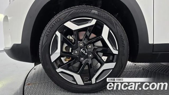 Kia Seltos — Фото автомобиля 5