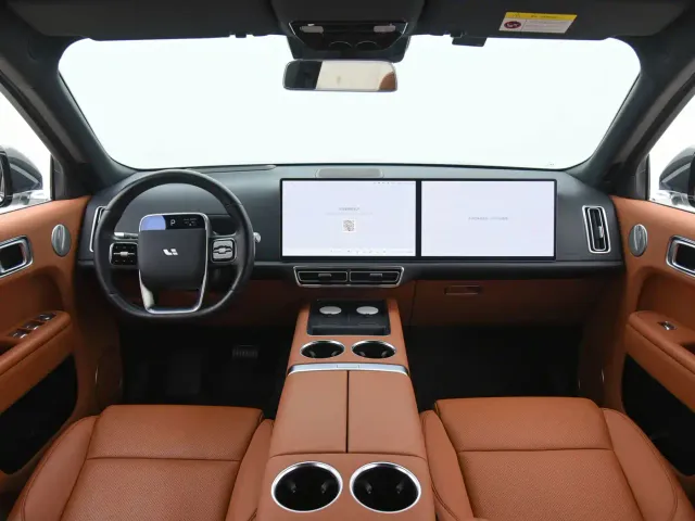 Li Auto Li Xiang L9 2023 Model Pro — Фото автомобиля 9