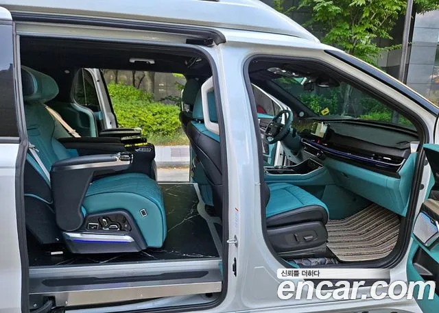 Kia Canival Новый Carnival 4 поколение Бензин 9 мест Hi-Limousine (Спецкузов) — Фото автомобиля 13