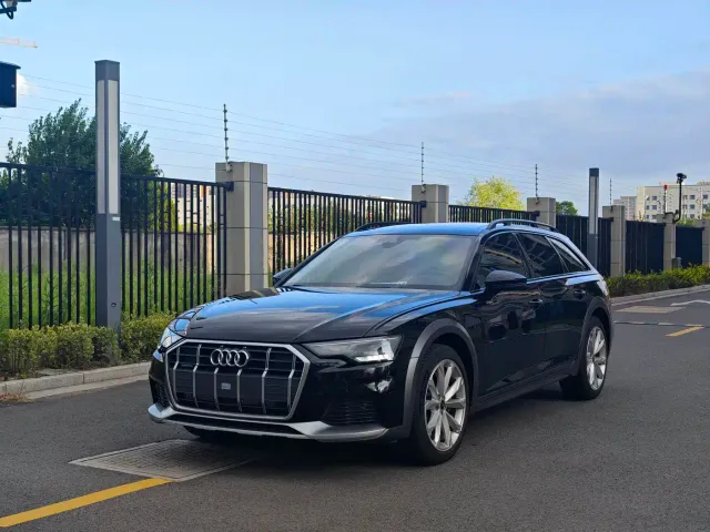 Фотография автомобиля — Audi A6