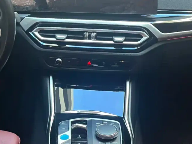 BMW i3 — Фото автомобиля 12