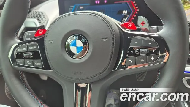 BMW XM — Фото автомобиля 11