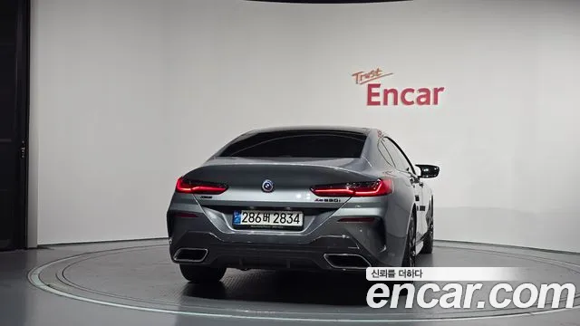 BMW 8 Series G15 — Фото автомобиля 4