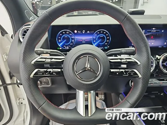 Mercedes-Benz EQA — Фото автомобиля 9
