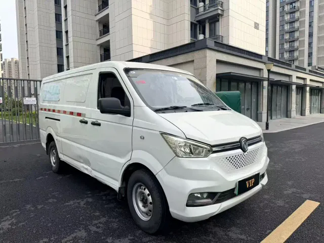 Dongfeng Yufeng Yufeng EM26 — Фото автомобиля 3