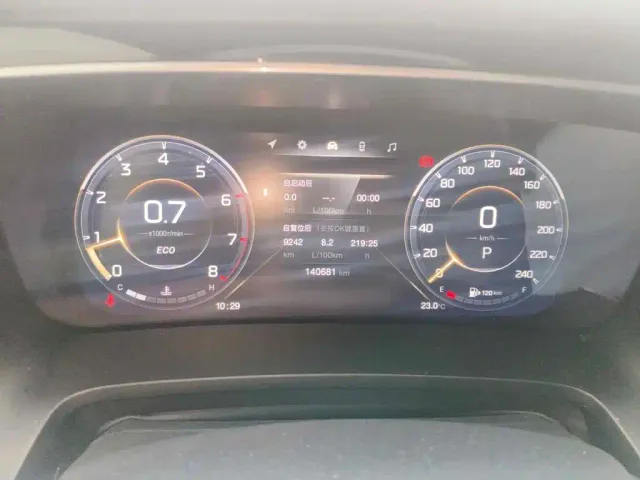 GAC Trumpchi M8 — Фото автомобиля 4