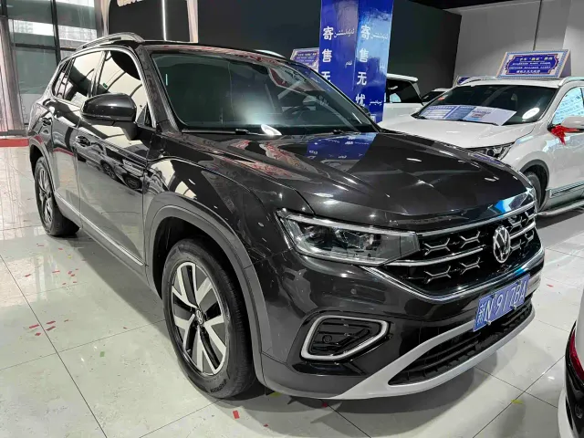 Volkswagen Tayron — Фото автомобиля 2