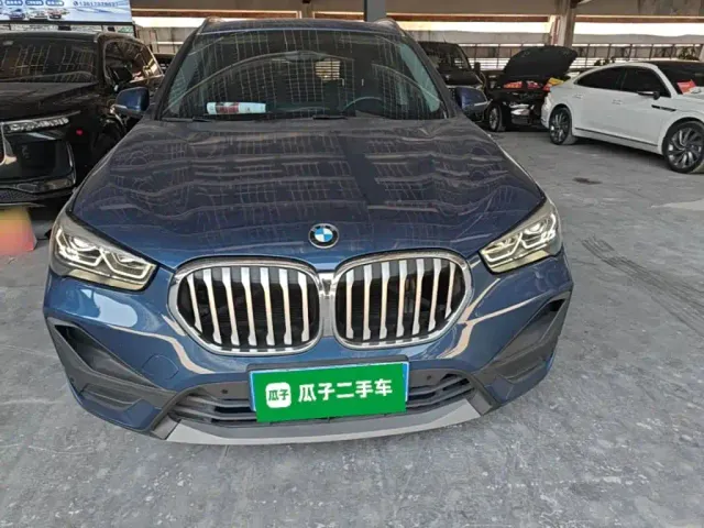 BMW X1 — Фото автомобиля 2