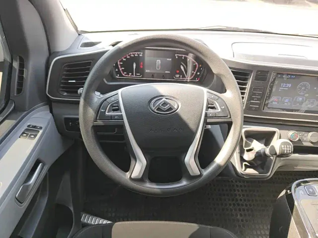 Maxus Xintu V80 — Фото автомобиля 10