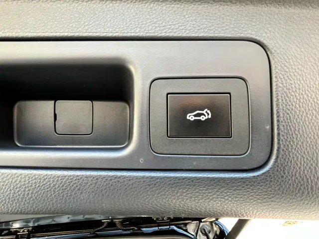 GAC Trumpchi M8 — Фото автомобиля 23