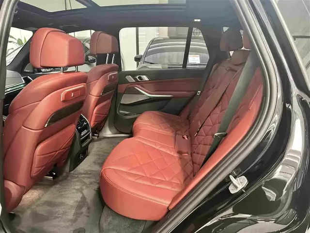 BMW X5 — Фото автомобиля 13