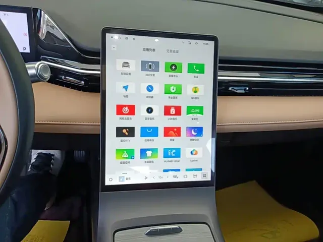 Geely Galaxy L6 — Фото автомобиля 12