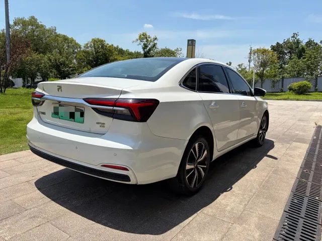 Roewe Feifan ER6 — Фото автомобиля 11