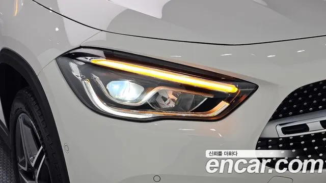 Mercedes-Benz GLA-Class H247 — Фото автомобиля 22