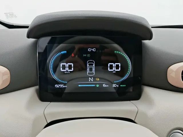 Leapmotor Leapmotor T03 2023 310 Light Edition — Фото автомобиля 10