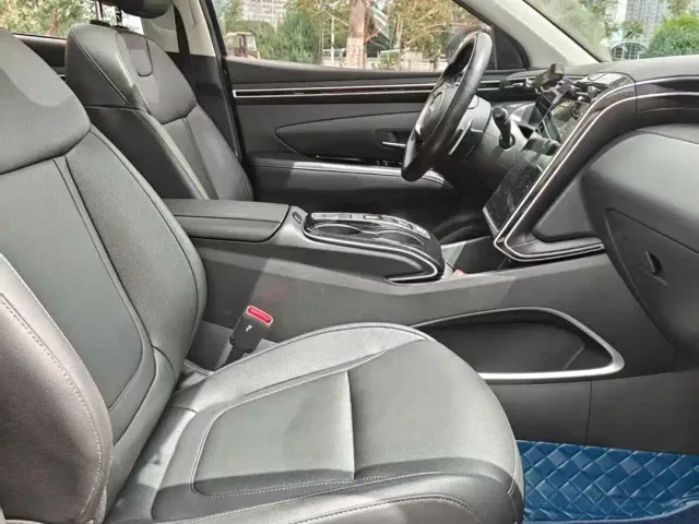 Hyundai Tucson — Фото автомобиля 5