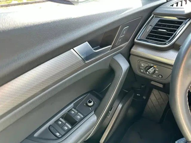 Audi Q5L — Фото автомобиля 22