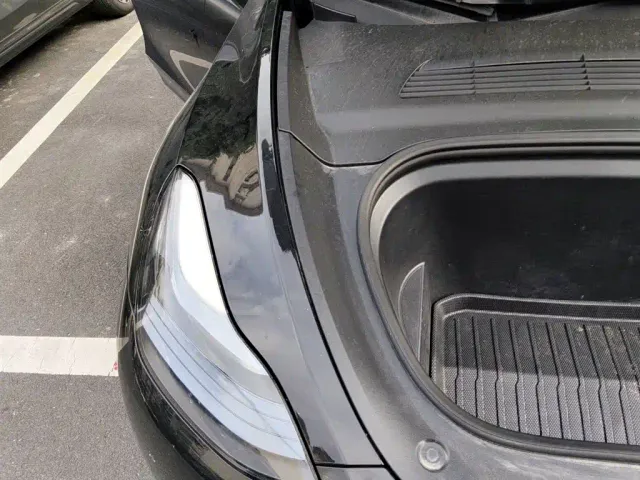 Tesla Model Y — Фото автомобиля 19
