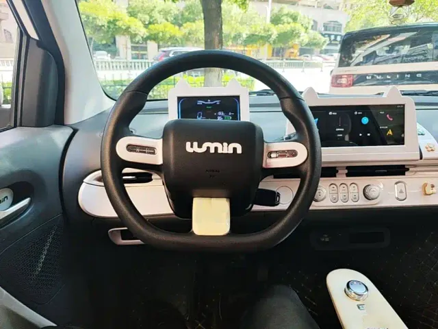 Changan Lumin — Фото автомобиля 10