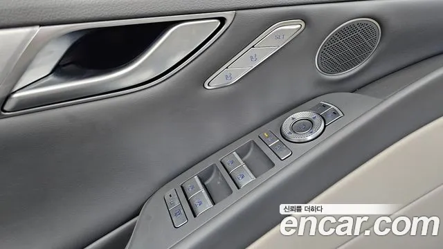 Genesis G80 Бензин 2.5 турбо AWD — Фото автомобиля 26