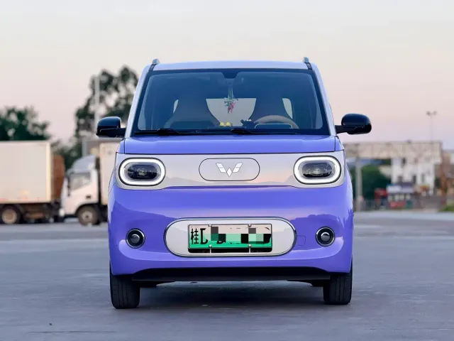Wuling Hongguang Mini EV — Фото автомобиля 2