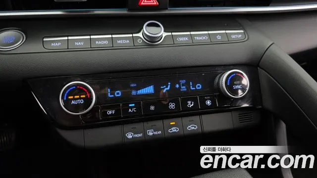 Hyundai Avante CN7 — Фото автомобиля 17