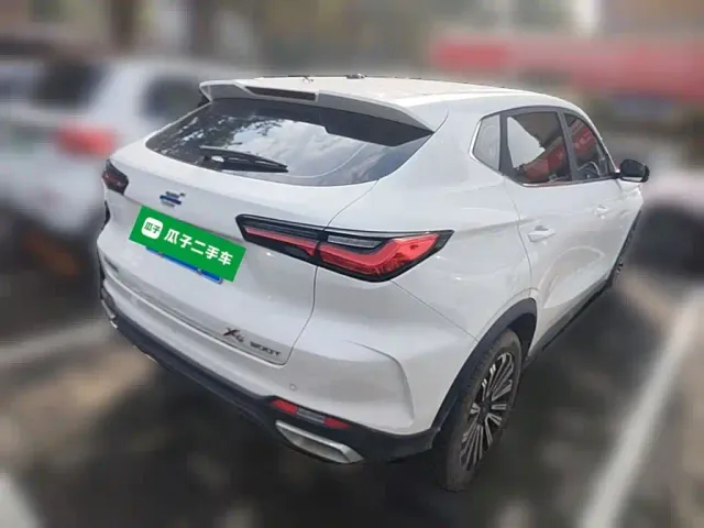 Changan Oushang X5 — Фото автомобиля 9