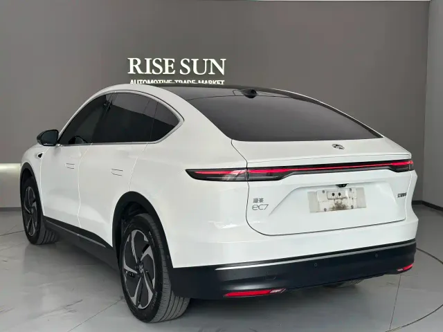 Nio EC7 — Фото автомобиля 5