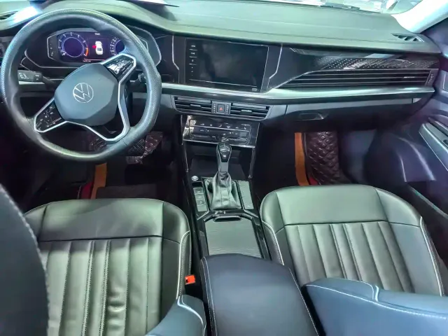 Volkswagen Passat — Фото автомобиля 8