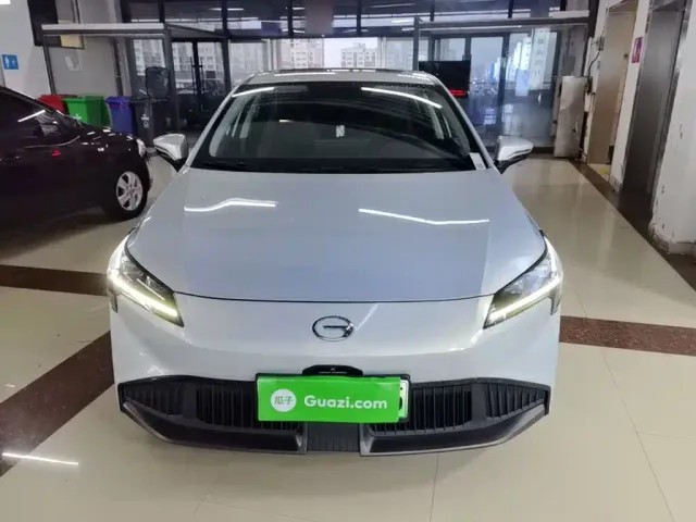 GAC Aion S Plus — Фото автомобиля 2