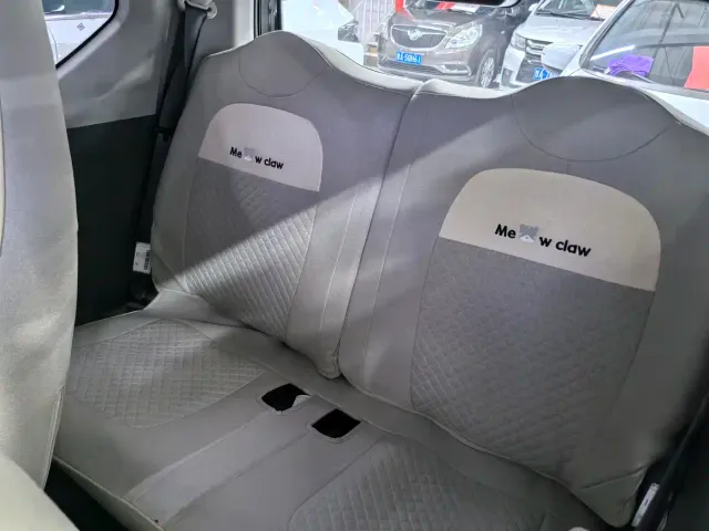 Wuling Hongguang Mini EV — Фото автомобиля 9