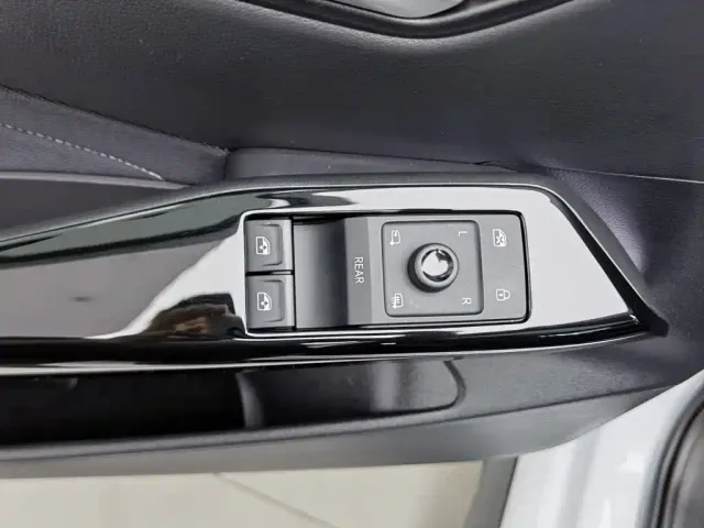 Volkswagen ID.3 — Фото автомобиля 9