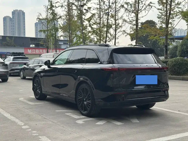 Xpeng G9 — Фото автомобиля 7