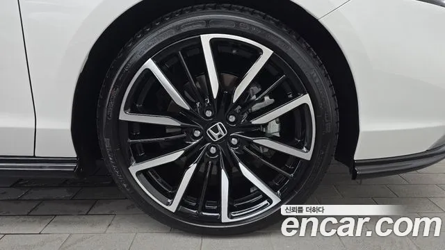 Honda Accord — Фото автомобиля 21