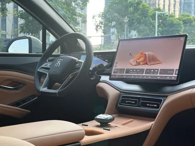 BYD Song L DM-i — Фото автомобиля 12