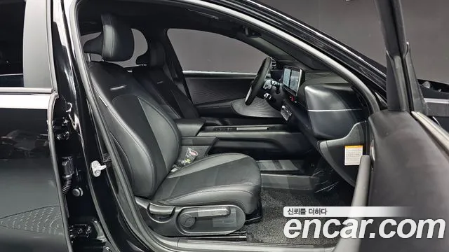 Hyundai Ioniq 6 — Фото автомобиля 16