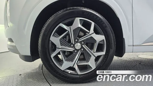 Hyundai Palisade Palisade Дизель 2.2 2WD — Фото автомобиля 5