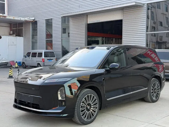 Фотография автомобиля — Nio ES8