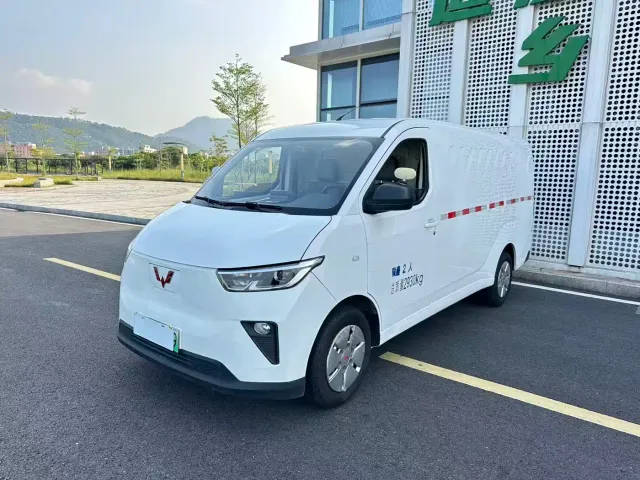 Wuling Motors Wuling Yangguang 2024 300km Comfort Enclosed Van 60kW — Фото автомобиля 14