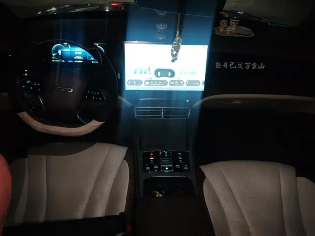 BYD Seal — Фото автомобиля 12