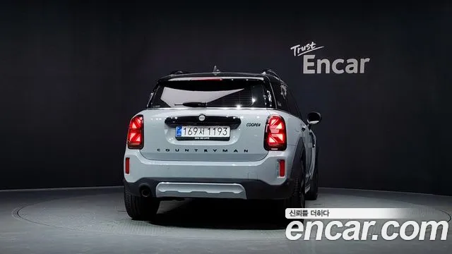 Mini Countryman — Фото автомобиля 4