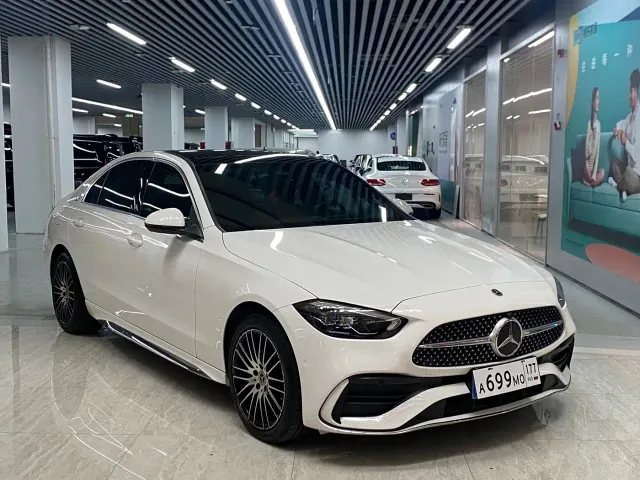 Mercedes-Benz C-Class — Фото автомобиля 3