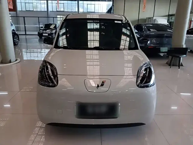 Wuling Hongguang Mini EV — Фото автомобиля 2