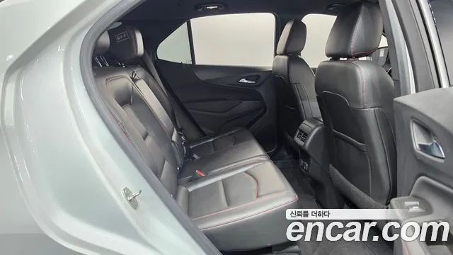 Chevrolet Equinox The Next — Фото автомобиля 17