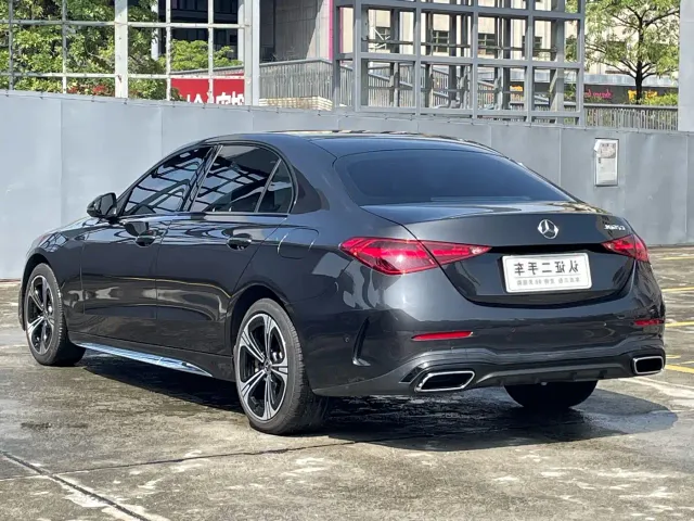 Mercedes-Benz C-Class — Фото автомобиля 11