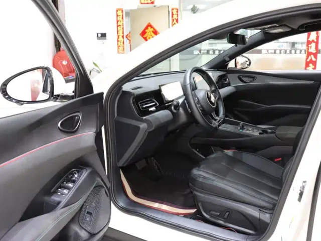 BYD Seal 06 — Фото автомобиля 9